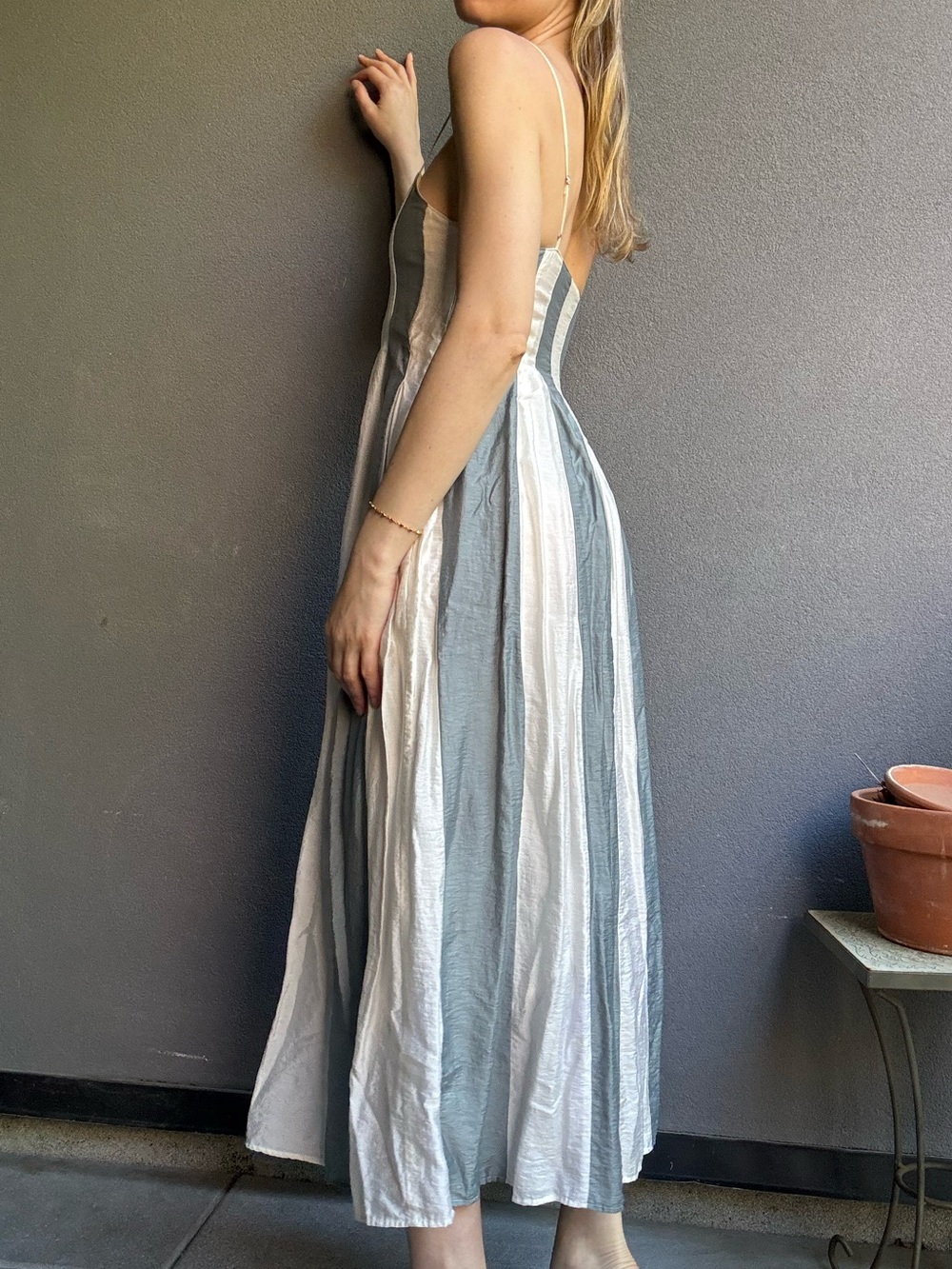 Madewell Striped Spaghetti‑Strap Maxi Dress in Gray and White - Size 0 - Picture 4 of 8